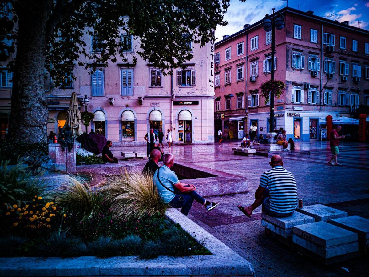 Hostel Kosy Rijeka Exterior photo